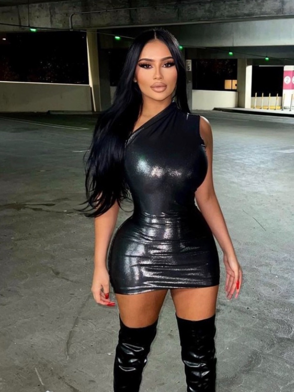 Sleek One-Shoulder Black Mini Dress